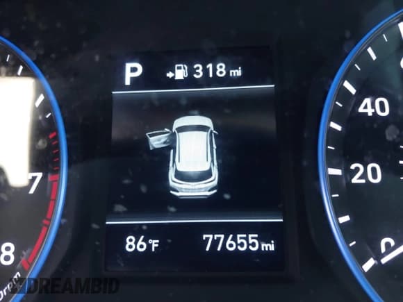 ✅ 2018 Hyundai Kona SEL • VIN: KM8K62AA5JU073459 • Лот: 43352612. Опубликован ранее на IAAI с пробегом 77 655 миль. Бесплатный доступ к архиву аукционных продаж из США и подробный отчёт об истории автомобиля на DreamBid. Изображение 15.