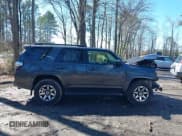 ✅ 2019 Toyota 4Runner SR5 • VIN: JTEBU5JR7K5661632 • Lot: 41634341. Wystawiony na IAAI z przebiegiem 65 485 mil. Bezpłatny archiwum sprzedaży aukcyjnych z USA i szczegółowy raport historii pojazdu na DreamBid. Zdjęcie 14.