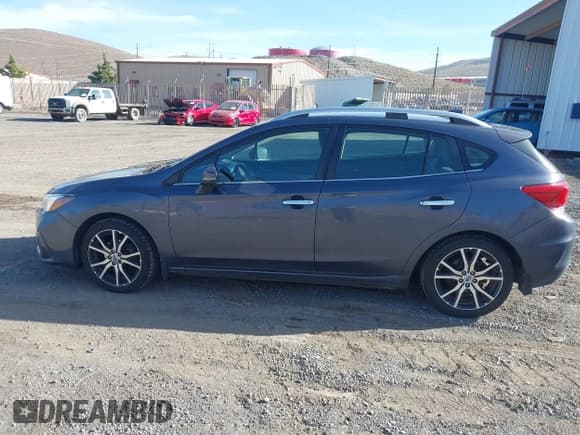 ✅ 2017 Subaru Impreza Limited • VIN: 4S3GTAT61H3700812 • Лот: 43804961. Опубликован ранее на IAAI с пробегом 250 961 миль. Бесплатный доступ к архиву аукционных продаж из США и подробный отчёт об истории автомобиля на DreamBid. Изображение 14.