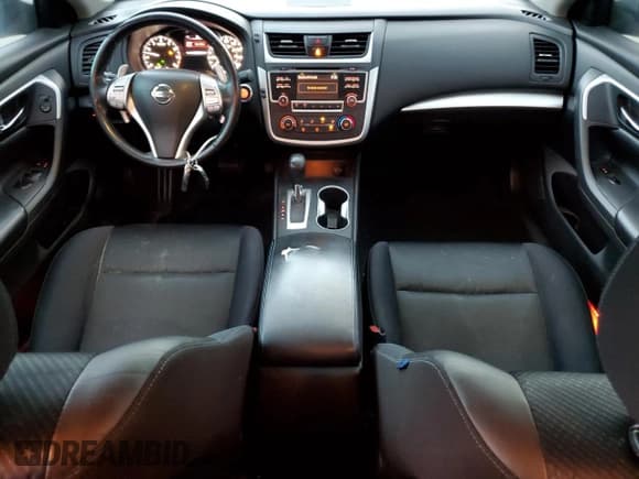 ✅ 2016 Nissan Altima SR • VIN: 1N4AL3AP1GC242836 • Лот: 92291345. Опубликован ранее на Copart с пробегом 168 503 миль. Бесплатный доступ к архиву аукционных продаж из США и подробный отчёт об истории автомобиля на DreamBid. Изображение 8.