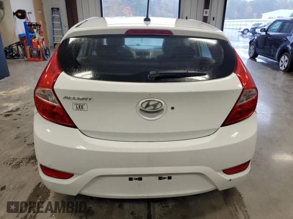 ✅ 2016 Hyundai Accent SE • VIN: KMHCT5AE2GU262211 • Лот: 76023004. Опубликован ранее на Copart с пробегом 67 106 миль. Бесплатный доступ к архиву аукционных продаж из США и подробный отчёт об истории автомобиля на DreamBid. Изображение 6.