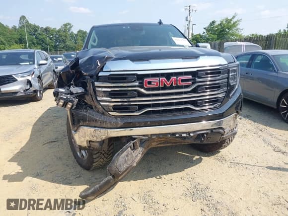 ✅ 2022 GMC Sierra 1500 SLT • VIN: 1GTUUDED0NZ631407 • Лот: 42424702. Опубликован ранее на IAAI с пробегом 41 272 миль. Бесплатный доступ к архиву аукционных продаж из США и подробный отчёт об истории автомобиля на DreamBid. Изображение 6.