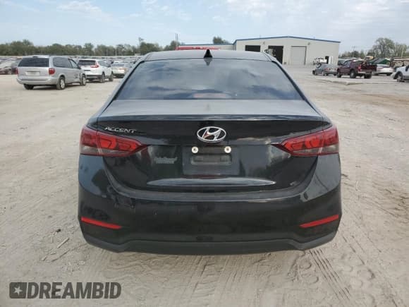 ✅ 2018 Hyundai Accent SEL • VIN: 3KPC24A30JE029501 • Lot: 76478464. Wystawiony na Copart z przebiegiem 108 494 mil. Bezpłatny archiwum sprzedaży aukcyjnych z USA i szczegółowy raport historii pojazdu na DreamBid. Zdjęcie 6.