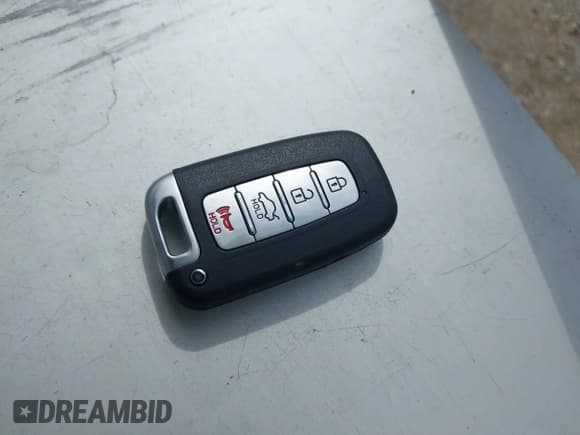 ✅ 2012 Hyundai Azera • VIN: KMHFH4JG5CA155935 • Лот: 42419794. Опубликован ранее на IAAI с пробегом 205 292 миль. Бесплатный доступ к архиву аукционных продаж из США и подробный отчёт об истории автомобиля на DreamBid. Изображение 11.