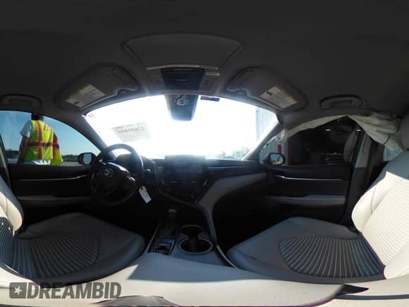 2021 Toyota Camry SE with VIN 4T1G11BK6MU029724, listed as a IAAI auction lot 42686894 with 92,496 mi miles and . Bid and sale history available at DreamBid. Image 18.