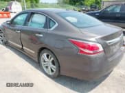 ✅ 2015 Nissan Altima SL • VIN: 1N4BL3AP0FC122321 • Lot: 42470977. Wystawiony na IAAI z przebiegiem 127 504 mil. Bezpłatny archiwum sprzedaży aukcyjnych z USA i szczegółowy raport historii pojazdu na DreamBid. Zdjęcie 3.