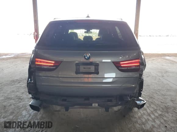 ✅ 2018 BMW X5 sDrive35i • VIN: 5UXKR2C57J0Z14683 • Lot: 89893955. Listed on Copart with 83,020 mi. Free auction sales archive from the USA and detailed vehicle history report at DreamBid. Image 6.