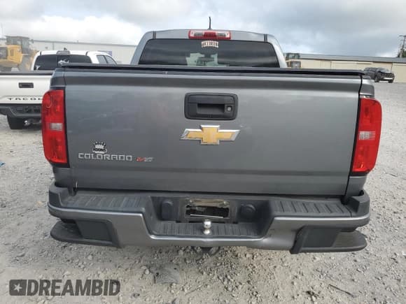 ✅ 2019 Chevrolet Colorado 4WD Work Truck • VIN: 1GCGTBEN0K1156123 • Лот: 67947385. Опубликован ранее на Copart с пробегом 80 567 миль. Бесплатный доступ к архиву аукционных продаж из США и подробный отчёт об истории автомобиля на DreamBid. Изображение 6.