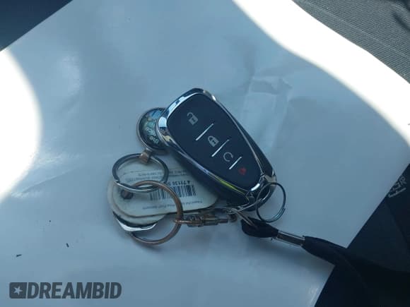 ✅ 2020 Chevrolet Trax LT • VIN: 3GNCJPSB9LL320434 • Lot: 42697879. Wystawiony na IAAI z przebiegiem 30 679 mil. Bezpłatny archiwum sprzedaży aukcyjnych z USA i szczegółowy raport historii pojazdu na DreamBid. Zdjęcie 11.