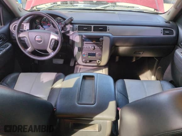 ✅ 2013 GMC Sierra 1500 SLT • VIN: 1GTR2WE70DZ280479 • Lot: 58602555. Listed on Copart with 140,849 mi. Free auction sales archive from the USA and detailed vehicle history report at DreamBid. Image 8.