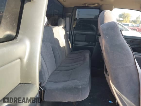 ✅ 2000 Chevrolet Silverado 1500 LS • VIN: 2GCEC19T4Y1351784 • Лот: 43633127. Опубликован ранее на IAAI с пробегом 178 504 миль. Бесплатный доступ к архиву аукционных продаж из США и подробный отчёт об истории автомобиля на DreamBid. Изображение 8.