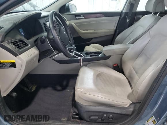 ✅ 2017 Hyundai Sonata Sport • VIN: 5NPE34AF0HH591906 • Lot: 85293965. Listed on Copart with 137,409 mi. Free auction sales archive from the USA and detailed vehicle history report at DreamBid. Image 7.