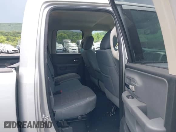 2016 Ram 1500 Big Horn with VIN 1C6RR7GT5GS266450, listed as a IAAI auction lot 42448966 with 92,922 mi miles and . Bid and sale history available at DreamBid. Image 8.