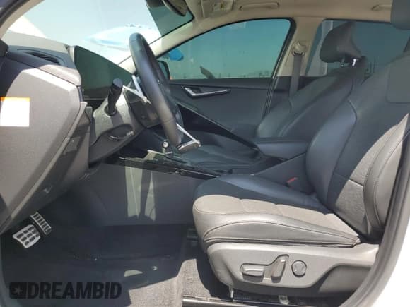 ✅ 2023 Kia Niro SX Touring • VIN: KNDCT3LE3P5051177 • Lot: 63701485. Listed on Copart with 62,632 mi. Free auction sales archive from the USA and detailed vehicle history report at DreamBid. Image 7.