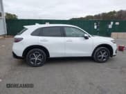 ✅ 2024 Honda HR-V EX-L • VIN: 3CZRZ2H78RM726056 • Lot: 43880059. Listed on IAAI with 30,863 mi. Free auction sales archive from the USA and detailed vehicle history report at DreamBid. Image 13.