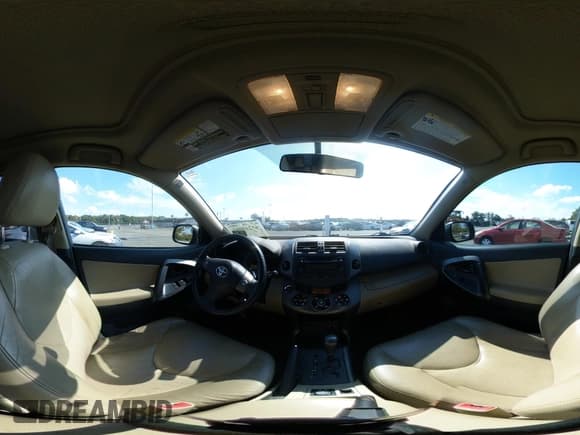 ✅ 2012 Toyota RAV4 Limited • VIN: 2T3DK4DV1CW068820 • Лот: 43214061. Опубликован ранее на IAAI с пробегом 103 212 миль. Бесплатный доступ к архиву аукционных продаж из США и подробный отчёт об истории автомобиля на DreamBid. Изображение 18.