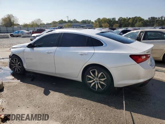 2016 Chevrolet Malibu LT z VIN 1G1ZE5ST8GF318400, wystawiony jako Copart lot #81293635 z przebiegiem 187 916 mil mil oraz Szkoda całkowita • Salvage title. Historia ofert i sprzedaży dostępna na DreamBid. Obrazek 2.