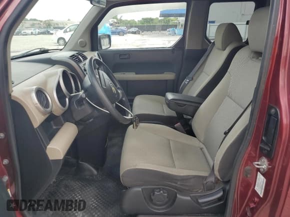 ✅ 2008 Honda Element LX • VIN: 5J6YH18398L009316 • Лот: 71003195. Опубликован ранее на Copart с пробегом 204 579 миль. Бесплатный доступ к архиву аукционных продаж из США и подробный отчёт об истории автомобиля на DreamBid. Изображение 7.