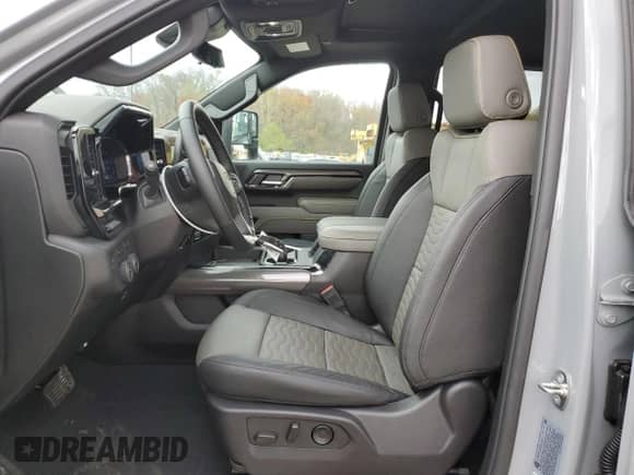 2024 Chevrolet Silverado 2500HD ZR2 с VIN 1GC4YYEY4RF265960, выставлен на аукционе Copart как лот 53057205 с пробегом 7 801 миль миль и Списание • Salvage title. История ставок и продаж доступна на DreamBid. Изображение 7.