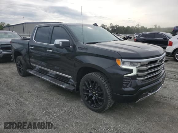 ✅ 2025 Chevrolet Silverado 1500 • VIN: 2GCPAFED6S1116613 • Lot: 57714485. Wystawiony na Copart z przebiegiem 1 234 mil. Bezpłatny archiwum sprzedaży aukcyjnych z USA i szczegółowy raport historii pojazdu na DreamBid. Zdjęcie 4.