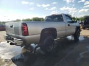 ✅ 2005 Chevrolet Silverado 2500HD Work Truck • VIN: 1GCHK24U15E195753 • Лот: 61837505. Опубликован ранее на Copart с пробегом 176 568 миль. Бесплатный доступ к архиву аукционных продаж из США и подробный отчёт об истории автомобиля на DreamBid. Изображение 3.