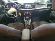 ✅ 2020 Kia Rio S • VIN: 3KPA25AD3LE329168 • Lot: 86541345. Wystawiony na Copart z przebiegiem 33 837 mil. Bezpłatny archiwum sprzedaży aukcyjnych z USA i szczegółowy raport historii pojazdu na DreamBid. Zdjęcie 8.