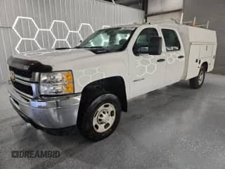 2013 Chevrolet Silverado 2500HD Work Truck z VIN 1GB1KVC87DF160753, wystawiony jako Copart lot #83799805 z przebiegiem 360 799 mil mil oraz Czysty tytuł • Clean title. Historia ofert i sprzedaży dostępna na DreamBid. Obrazek 1.
