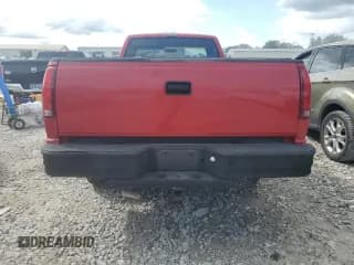✅ 1988 Chevrolet Silverado 2500 • VIN: 1GCFC24K1JZ165612 • Lot: 67610805. Wystawiony na Copart z przebiegiem 186 452 mil. Bezpłatny archiwum sprzedaży aukcyjnych z USA i szczegółowy raport historii pojazdu na DreamBid. Zdjęcie 6.