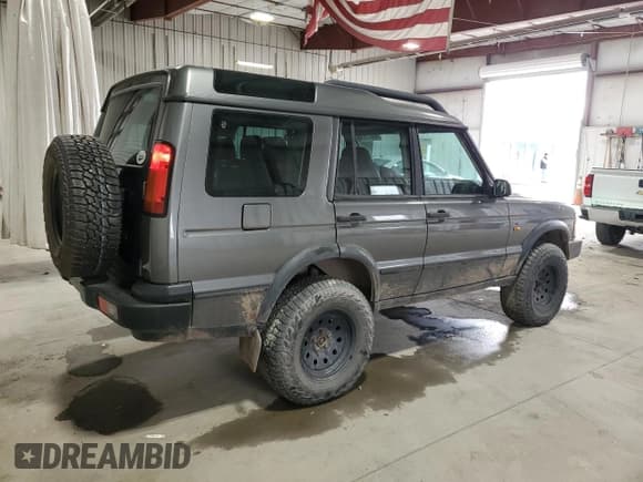 ✅ 2004 Land Rover Discovery SE • VIN: SALTY19404A843478 • Лот: 90023555. Опубликован ранее на Copart с пробегом 141 054 миль. Бесплатный доступ к архиву аукционных продаж из США и подробный отчёт об истории автомобиля на DreamBid. Изображение 3.