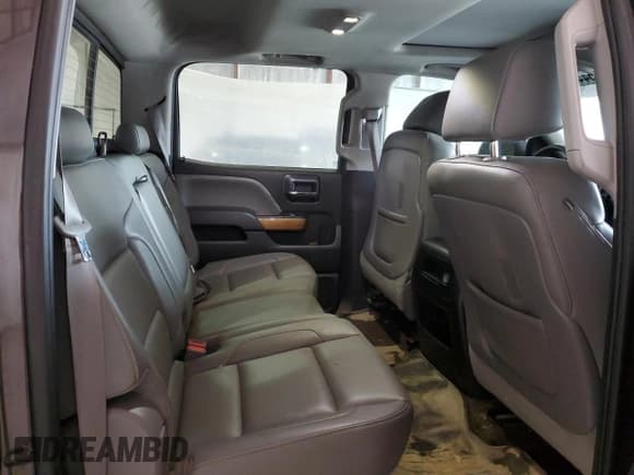 ✅ 2015 Chevrolet Silverado 1500 LTZ • VIN: 3GCUKSEC3FG346526 • Lot: 54496045. Wystawiony na Copart z przebiegiem 173 821 mil. Bezpłatny archiwum sprzedaży aukcyjnych z USA i szczegółowy raport historii pojazdu na DreamBid. Zdjęcie 10.