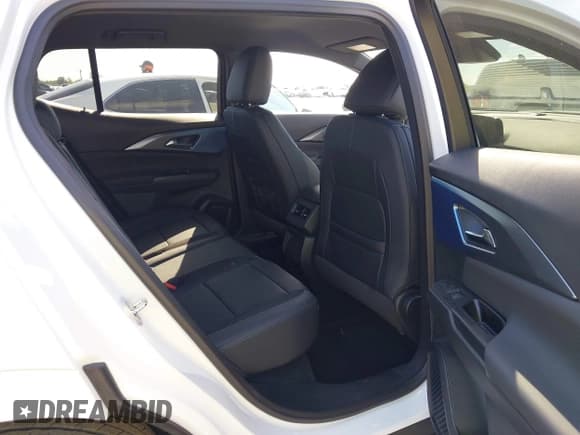 ✅ 2025 Chevrolet Equinox EV LT • VIN: 3GN7DLRP0SS185173 • Lot: 43245075. Wystawiony na IAAI z przebiegiem 2 527 mil. Bezpłatny archiwum sprzedaży aukcyjnych z USA i szczegółowy raport historii pojazdu na DreamBid. Zdjęcie 8.