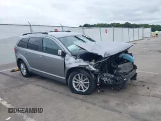 ✅ 2017 Dodge Journey SE • VIN: 3C4PDCAB3HT560226 • Лот: 43036778. Опубликован ранее на IAAI с пробегом 81 871 миль. Бесплатный доступ к архиву аукционных продаж из США и подробный отчёт об истории автомобиля на DreamBid. Изображение 1.