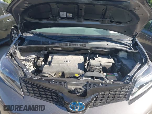 ✅ 2015 Toyota Sienna SE • VIN: 5TDXK3DC3FS684448 • Лот: 42629958. Опубликован ранее на IAAI с пробегом 125 645 миль. Бесплатный доступ к архиву аукционных продаж из США и подробный отчёт об истории автомобиля на DreamBid. Изображение 10.