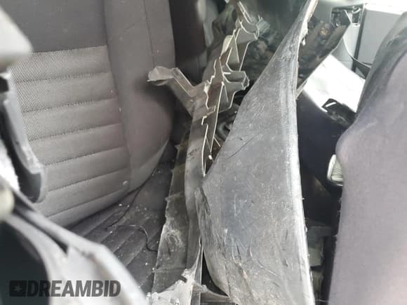 ✅ 2010 Dodge Challenger SE • VIN: 2B3CJ4DV2AH182354 • Lot: 70181594. Wystawiony na Copart z przebiegiem 100 330 mil. Bezpłatny archiwum sprzedaży aukcyjnych z USA i szczegółowy raport historii pojazdu na DreamBid. Zdjęcie 10.