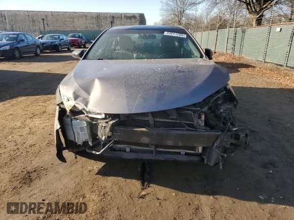 ✅ 2015 Toyota Camry LE • VIN: 4T1BD1FK1FU157092 • Lot: 43041205. Listed on Copart with 172,794 mi. Free auction sales archive from the USA and detailed vehicle history report at DreamBid. Image 5.