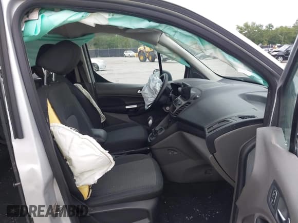 ✅ 2019 Ford Transit Connect XLT • VIN: NM0GE9F28K1429412 • Lot: 42924676. Listed on IAAI with 34,864 mi. Free auction sales archive from the USA and detailed vehicle history report at DreamBid. Image 5.