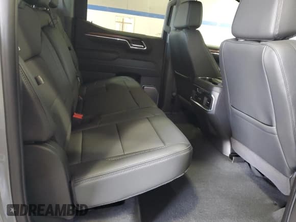 ✅ 2025 GMC Sierra 1500 Denali • VIN: 3GTUUGEL4SG162570 • Лот: 63440085. Опубликован ранее на Copart с пробегом 334 миль. Бесплатный доступ к архиву аукционных продаж из США и подробный отчёт об истории автомобиля на DreamBid. Изображение 10.