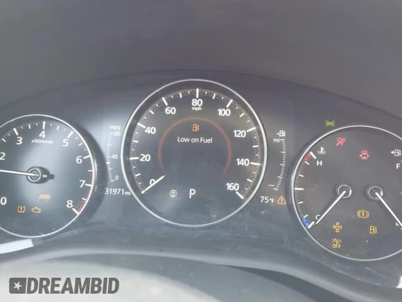 ✅ 2023 Mazda 3 S Carbon Edition • VIN: 3MZBPBCM0PM359965 • Лот: 43125219. Опубликован ранее на IAAI с пробегом 31 971 миль. Бесплатный доступ к архиву аукционных продаж из США и подробный отчёт об истории автомобиля на DreamBid. Изображение 7.