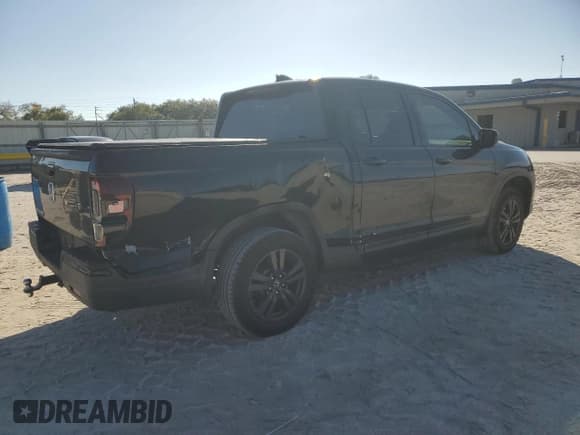 ✅ 2017 Honda Ridgeline Sport • VIN: 5FPYK2F15HB004803 • Lot: 43580385. Listed on Copart with 163,566 mi. Free auction sales archive from the USA and detailed vehicle history report at DreamBid. Image 3.