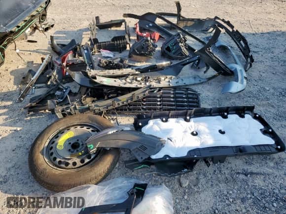 2025 Hyundai Palisade SEL with VIN KM8R24GEXSU888225, listed as a Copart auction lot 70220275 with 1,918 mi miles and Salvage title. Bid and sale history available at DreamBid. Image 13.