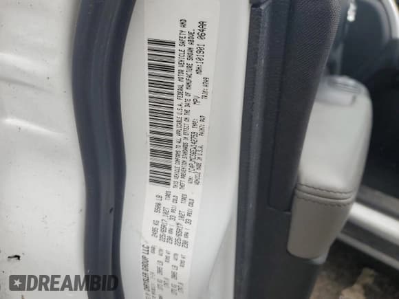 ✅ 2014 Jeep Cherokee Altitude • VIN: 1C4PJMCS6EW142759 • Lot: 57856075. Wystawiony na Copart z przebiegiem 104 969 mil. Bezpłatny archiwum sprzedaży aukcyjnych z USA i szczegółowy raport historii pojazdu na DreamBid. Zdjęcie 13.