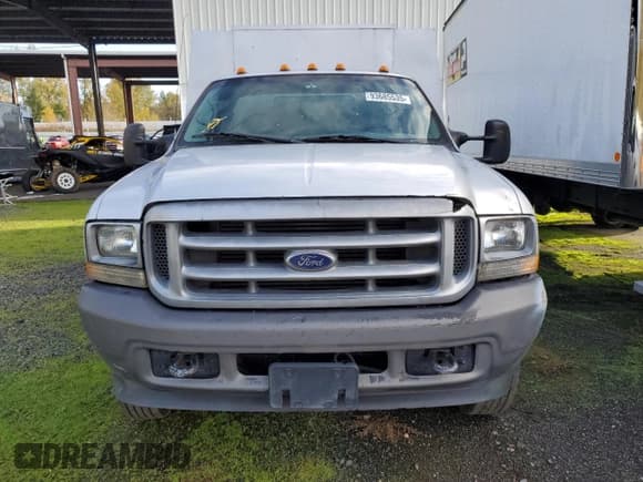 ✅ 2002 Ford F-450 XL • VIN: 1FDXF46F72EB01473 • Lot: 93685535. Listed on Copart with 249,718 mi. Free auction sales archive from the USA and detailed vehicle history report at DreamBid. Image 5.
