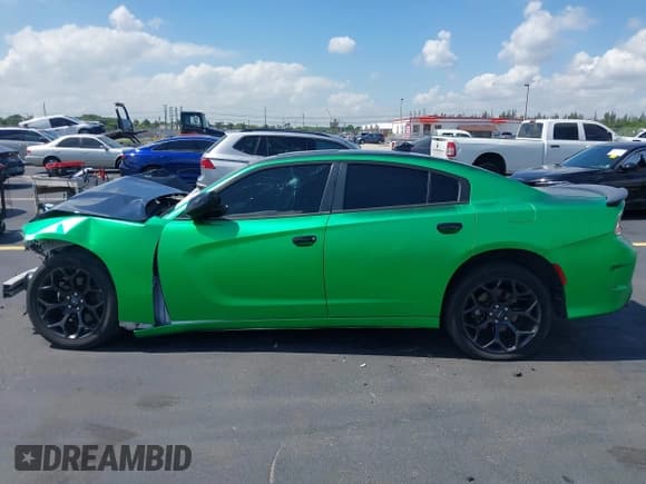 ✅ 2015 Dodge Charger Road/Track • VIN: 2C3CDXCT6FH777503 • Лот: 42299209. Опубликован ранее на IAAI с пробегом 116 006 миль. Бесплатный доступ к архиву аукционных продаж из США и подробный отчёт об истории автомобиля на DreamBid. Изображение 15.