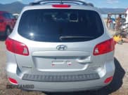 ✅ 2009 Hyundai Santa Fe GLS • VIN: 5NMSG73D49H288999 • Lot: 42655415. Listed on IAAI with 136,163 mi. Free auction sales archive from the USA and detailed vehicle history report at DreamBid. Image 16.