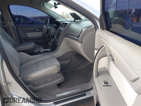 ✅ 2017 GMC Acadia Limited • VIN: 1GKKRSKDXHJ207662 • Lot: 43904518. Listed on IAAI with 175,435 mi. Free auction sales archive from the USA and detailed vehicle history report at DreamBid. Image 5.