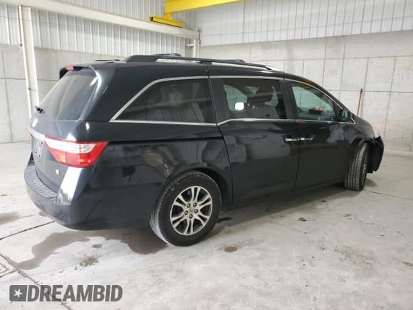 ✅ 2013 Honda Odyssey EX-L • VIN: 5FNRL5H62DB069428 • Lot: 90264825. Wystawiony na Copart z przebiegiem 141 873 mil. Bezpłatny archiwum sprzedaży aukcyjnych z USA i szczegółowy raport historii pojazdu na DreamBid. Zdjęcie 3.
