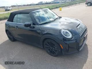 ✅ 2024 MINI Convertible Cooper S • VIN: WMW43DL07R3S35709 • Lot: 42936586. Listed on IAAI with 6,855 mi. Free auction sales archive from the USA and detailed vehicle history report at DreamBid. Image 1.