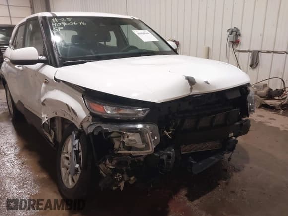 ✅ 2021 Hyundai Venue SE • VIN: KMHRB8A38MU082014 • Lot: 40905646. Listed on IAAI with 55,708 mi. Free auction sales archive from the USA and detailed vehicle history report at DreamBid. Image 6.