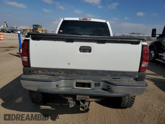 ✅ 2007 Chevrolet Silverado 1500 LT1 • VIN: 1GCEK19Z47Z111552 • Lot: 72235324. Listed on Copart with 251,471 mi. Free auction sales archive from the USA and detailed vehicle history report at DreamBid. Image 6.