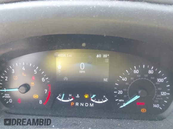 ✅ 2020 Ford Explorer • VIN: 1FMSK8BHXLGC98066 • Lot: 43250380. Wystawiony na IAAI z przebiegiem 94 856 mil. Bezpłatny archiwum sprzedaży aukcyjnych z USA i szczegółowy raport historii pojazdu na DreamBid. Zdjęcie 7.